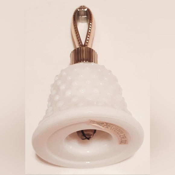 Avon Unforgettable Perfume - Picture 3 of 4